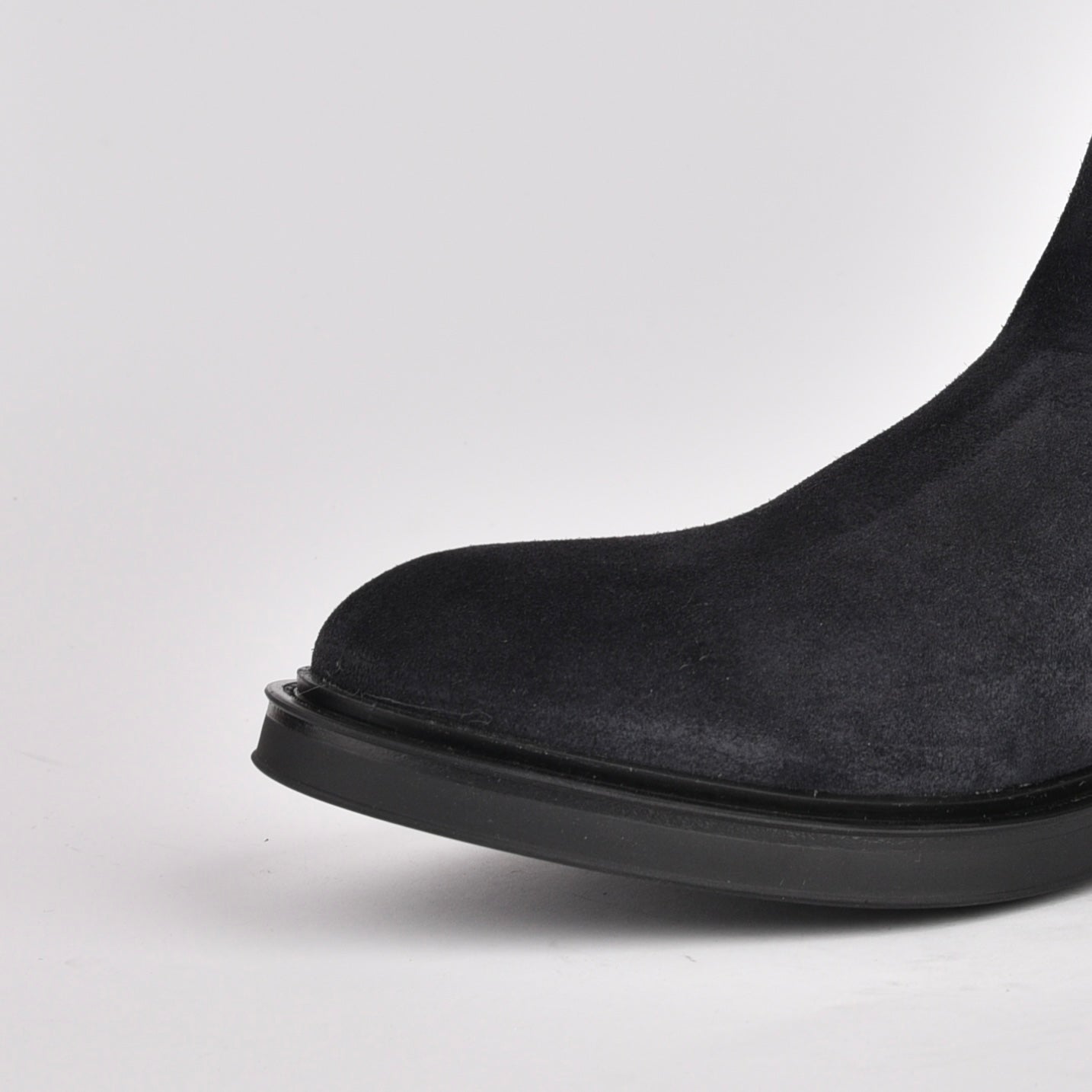 Kebo genuine leather Chelsea Boots for men in suede Navy Blue