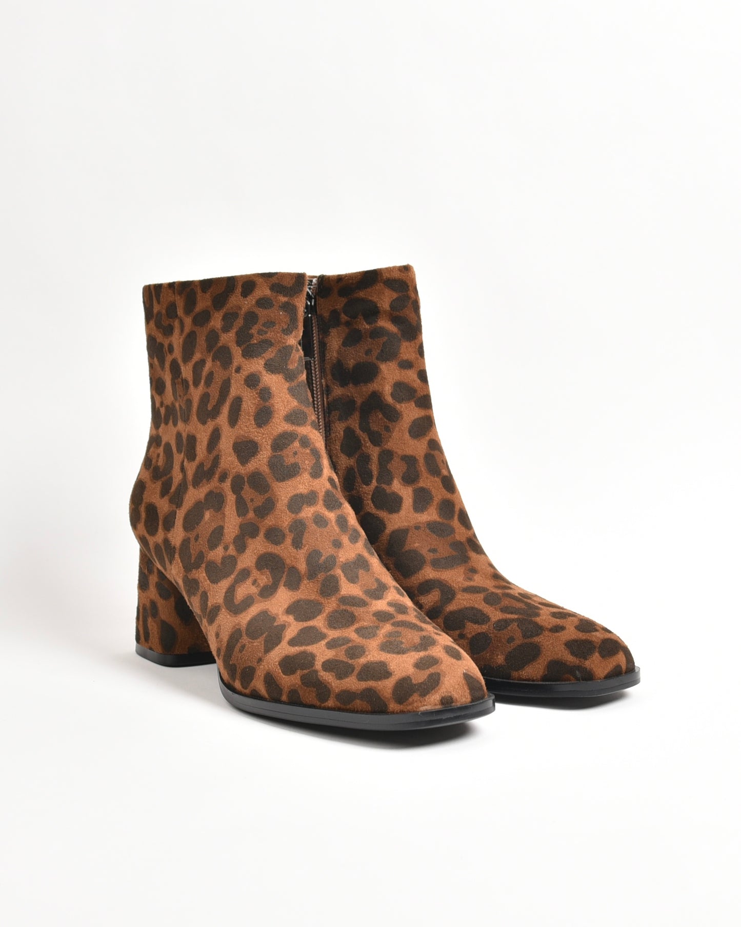 Shalapi mid ankle boots for women in Tiger