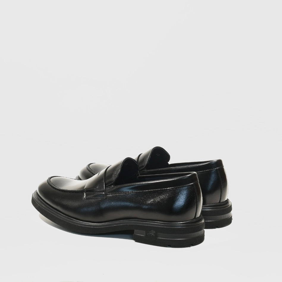 Fluchoes Spanish loafers for men in shiny black