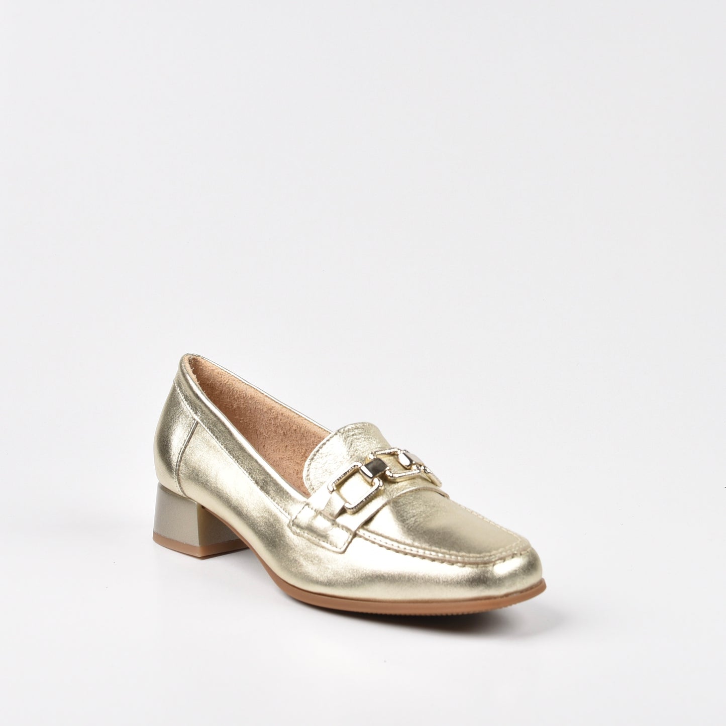 Pitillos Spanish Classic Low Heel Shoes for Women in Gold.