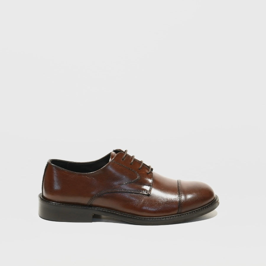 Shalapi Italian classic shoes for men in brown