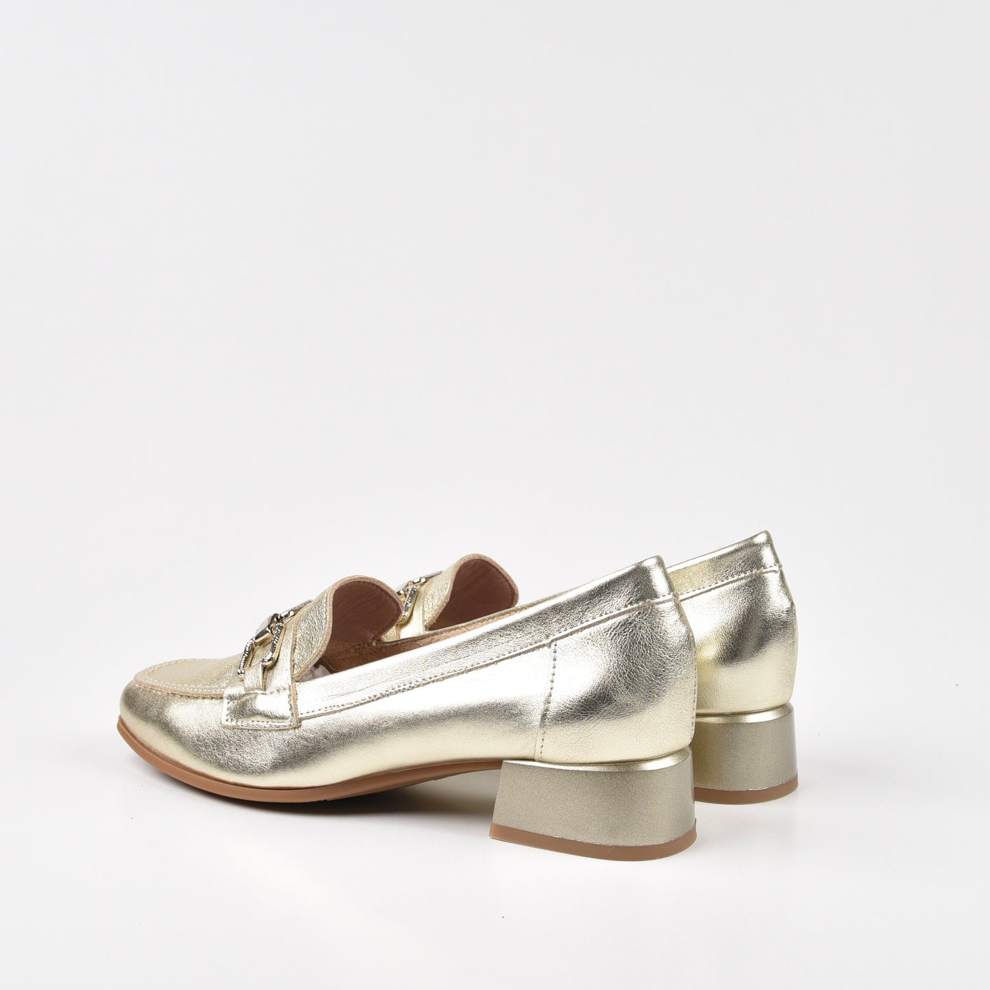 Pitillos Spanish Classic Low Heel Shoes for Women in Gold.