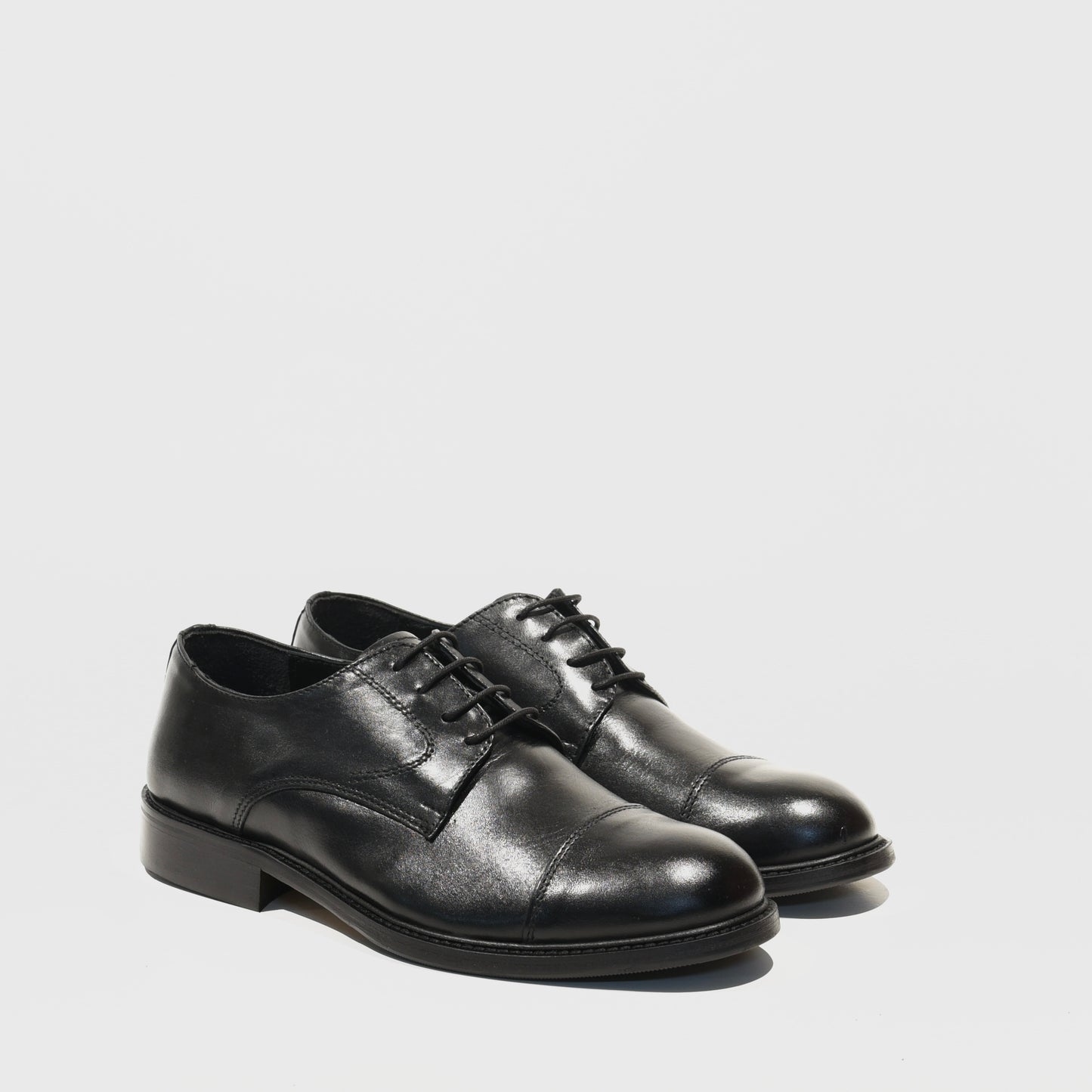 Shalapi Italian classic shoes for men in Black