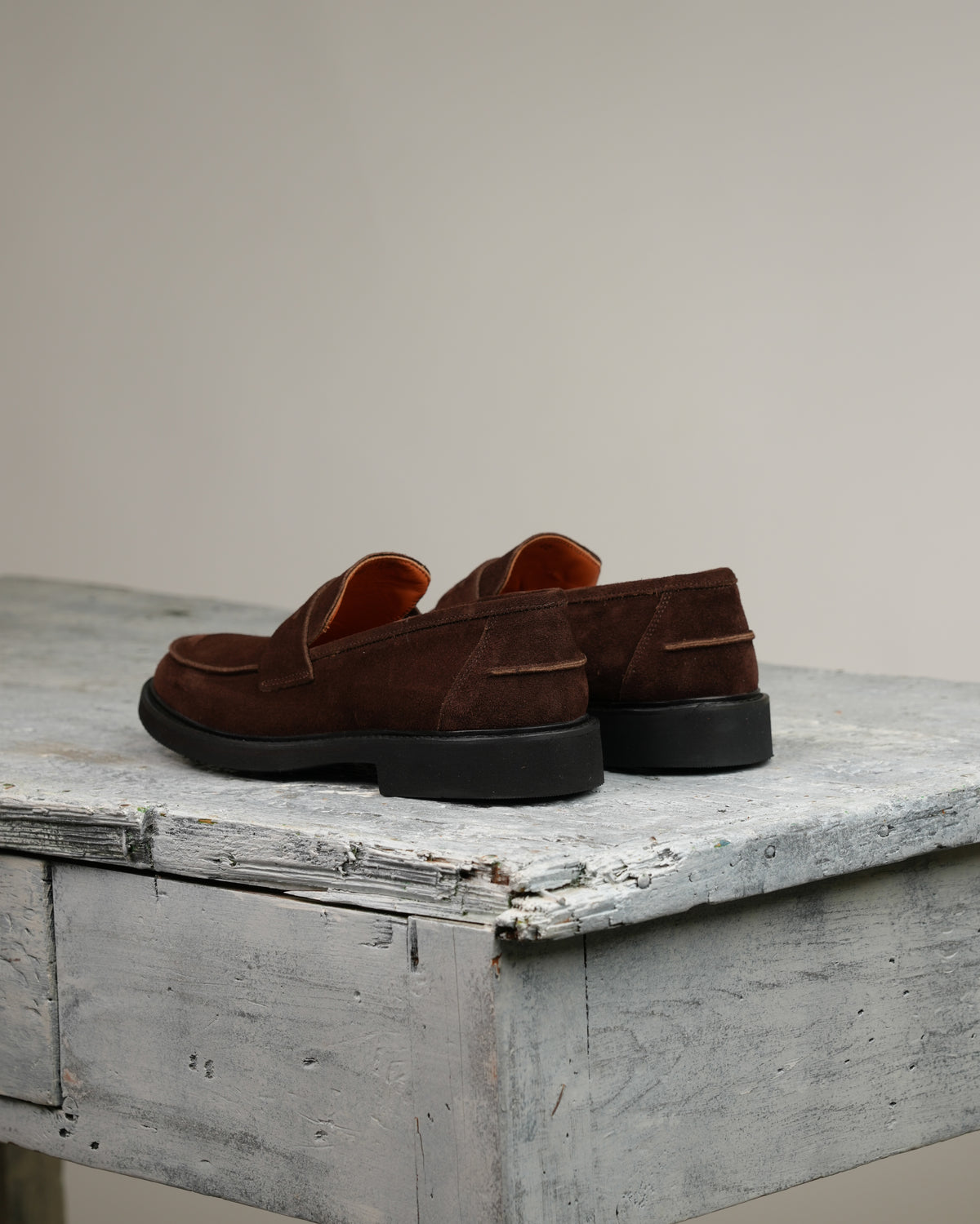 Italian loafers for men in suede brown