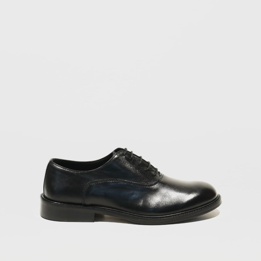 Shalapi Italian classic shoes for men in Black