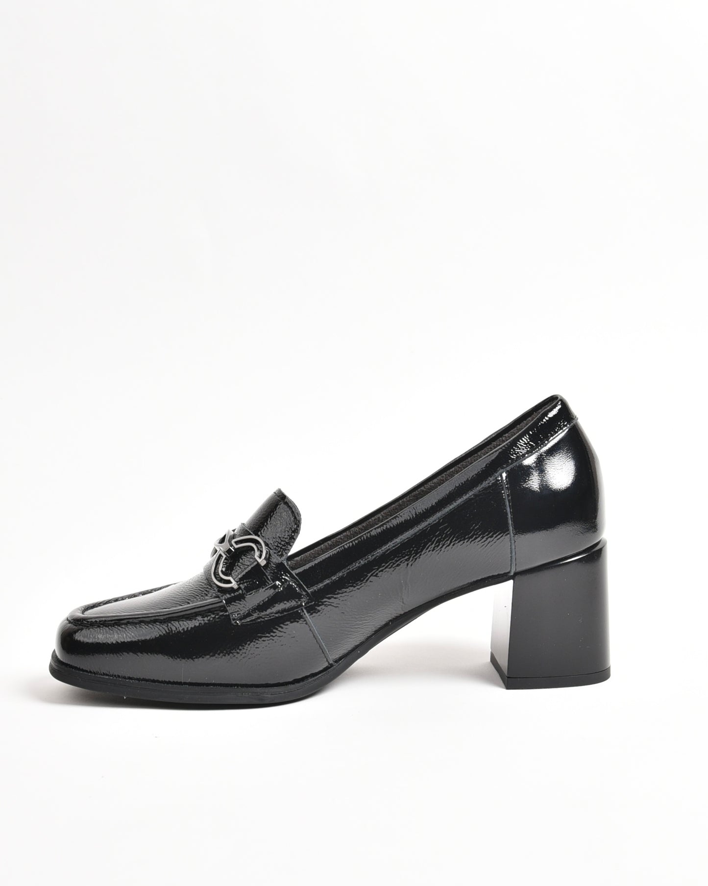 Pitillos classic high heel shoes for women in shiny black