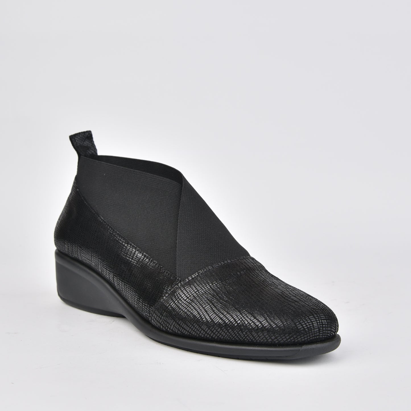 DFC Relax 100% Genuine Leather Greek Shoes in Black for Women