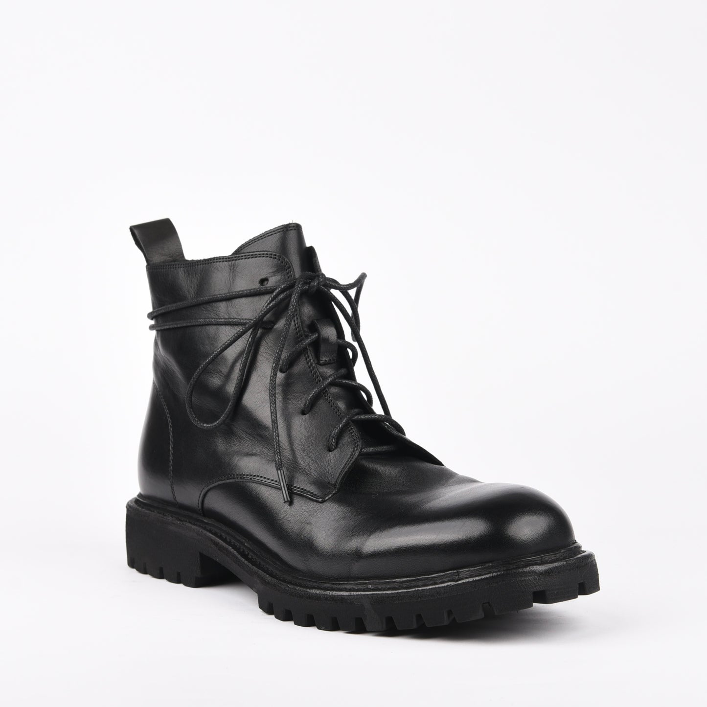 Shalapi Italian leather boots for women in black