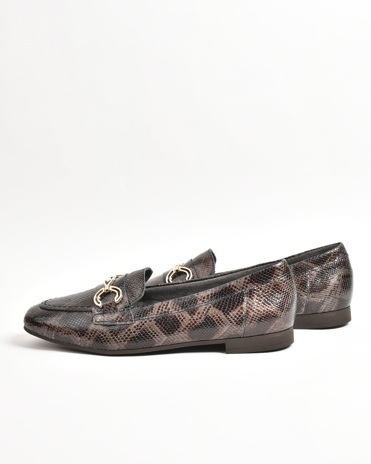 Pitillos loafers for women in brown