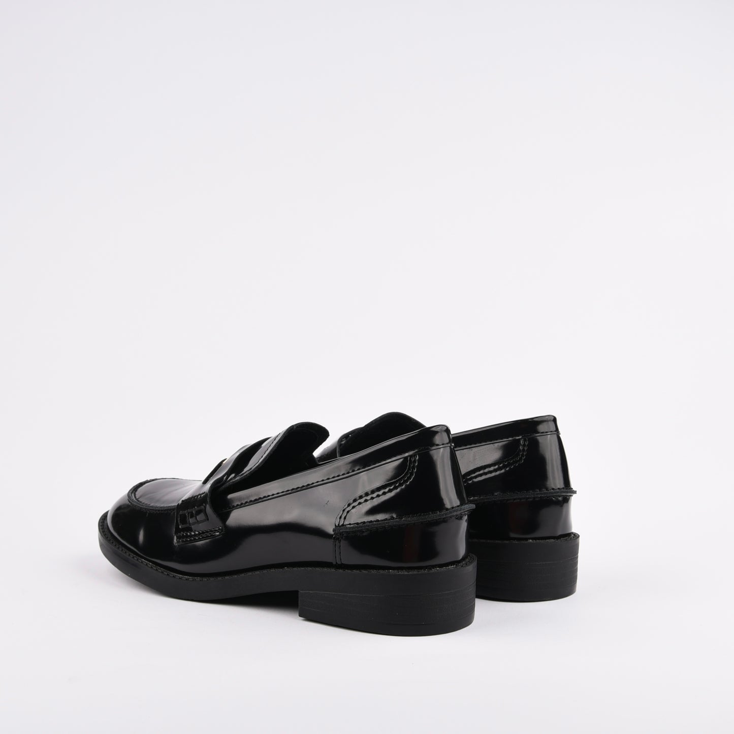 Shalapi loafers shoes for women in shiny black