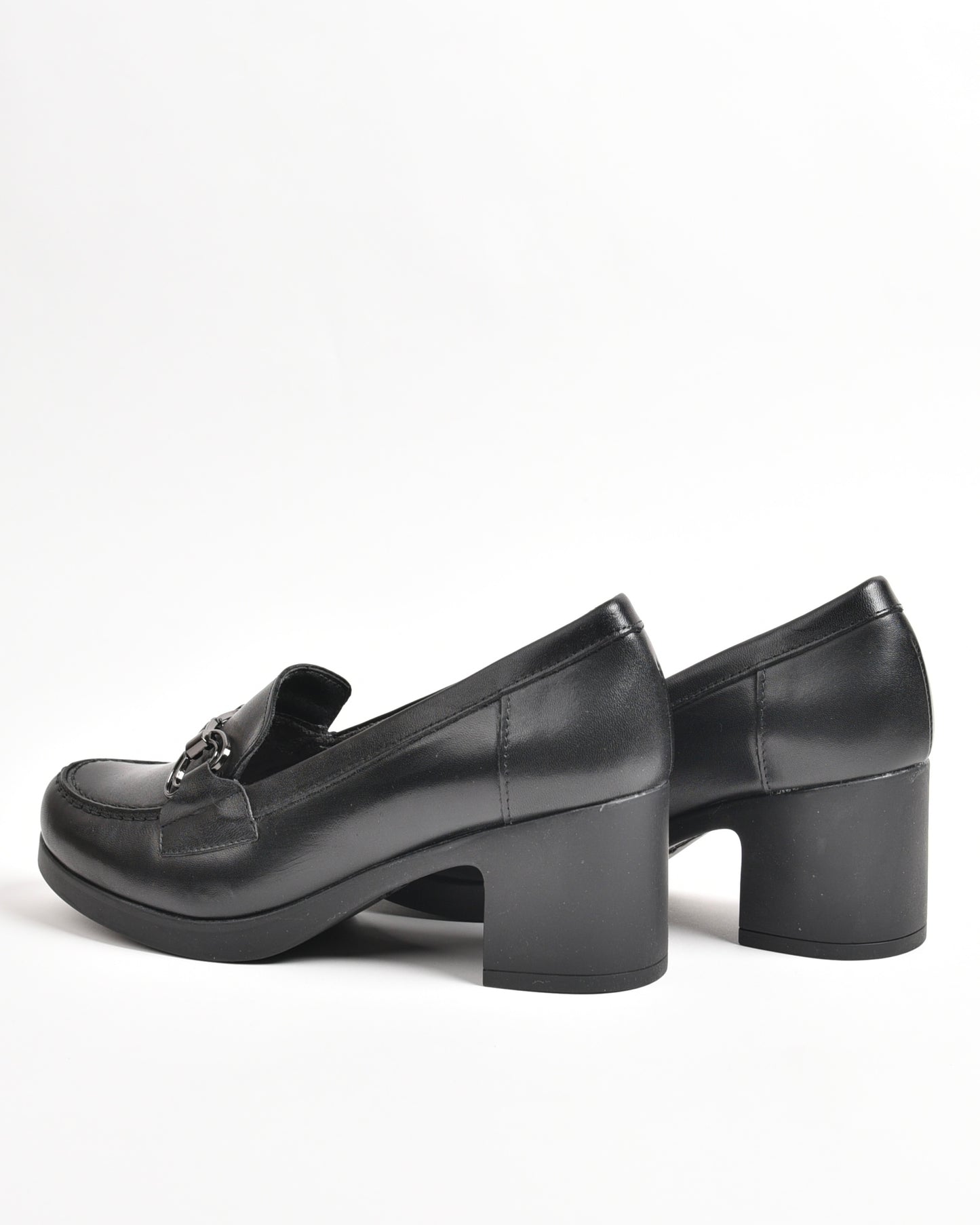 Pitillos classic high heel shoes for women in black