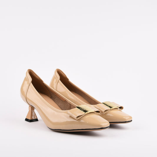 Shalapi classic heel shoes for women in begie