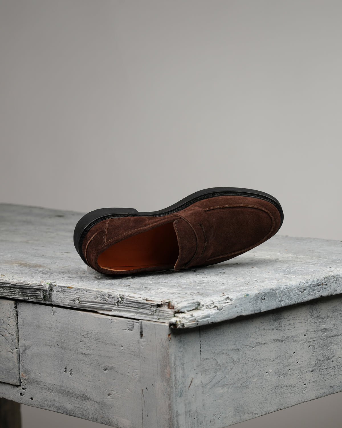 Italian loafers for men in suede brown
