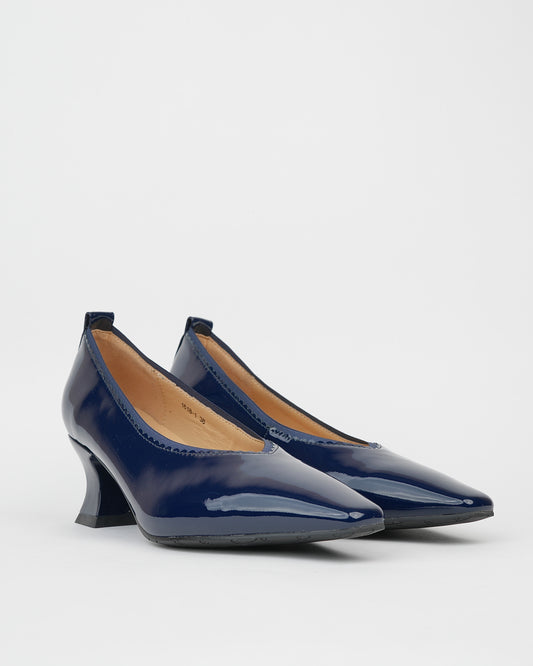 Shalapi classic shoes guanine leather for women in shiny navy blue