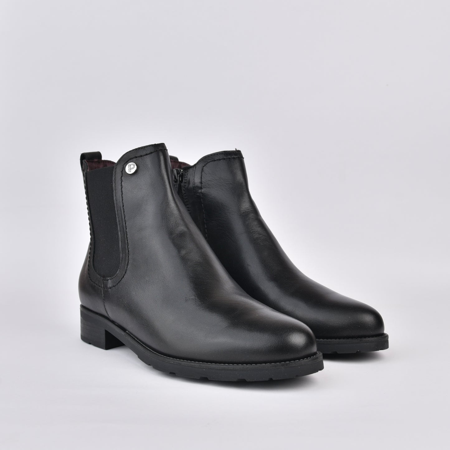 Pitillos 100% Genuine Leather Spanish Chelsea boots in Black for women