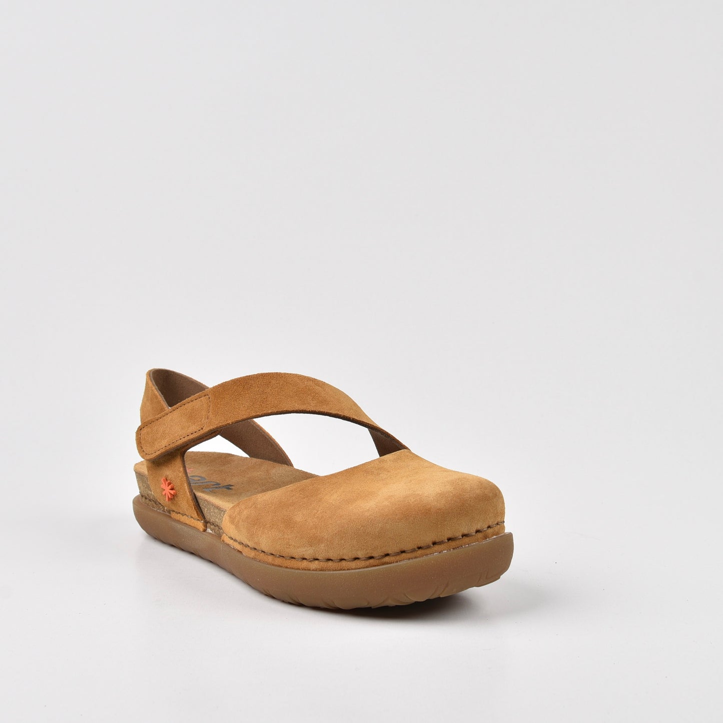 Art Spanish Strap Sandal for Women in suede Camel.