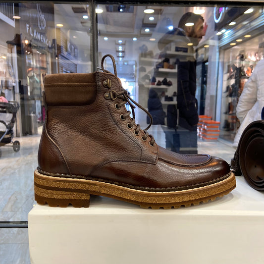 Calce spanish boots for men in Brown