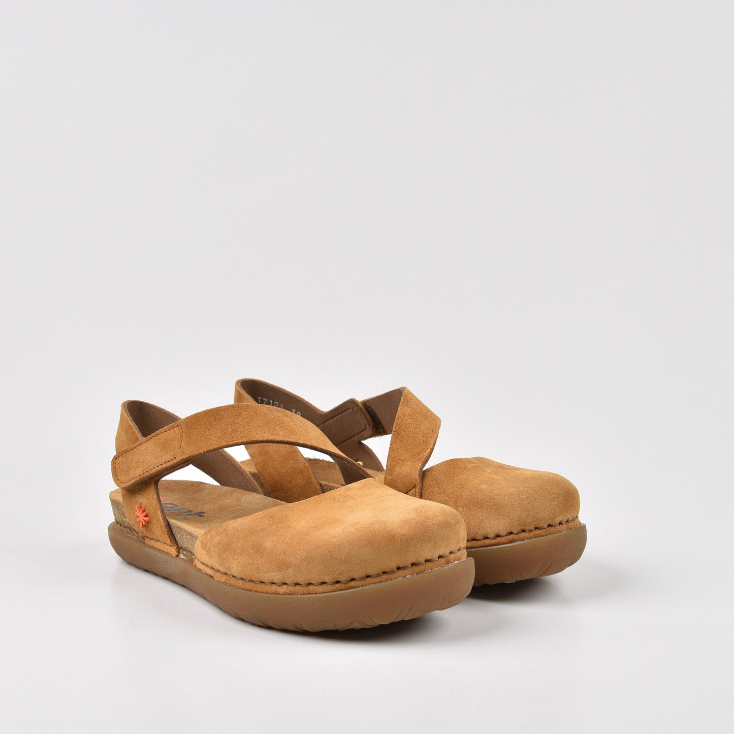 Art Spanish Strap Sandal for Women in suede Camel.