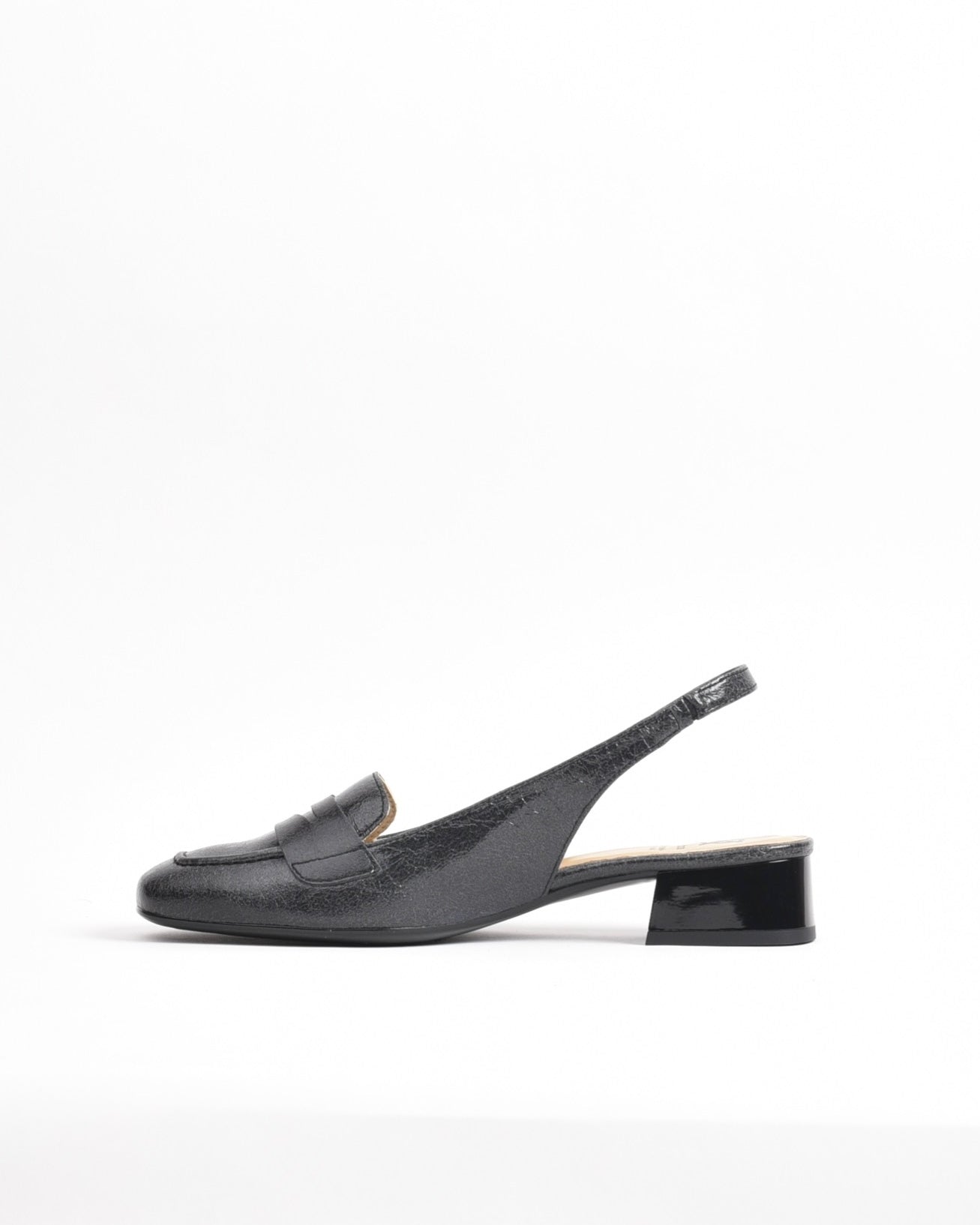 Dorking Fluchos Classic Comfortable Medium heel Sandal for women in Black.