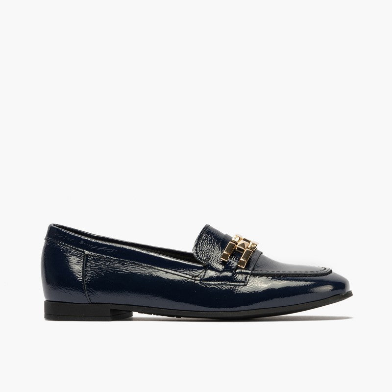 Pitillos Spanish Classic loafers for Women in Navy Blue.