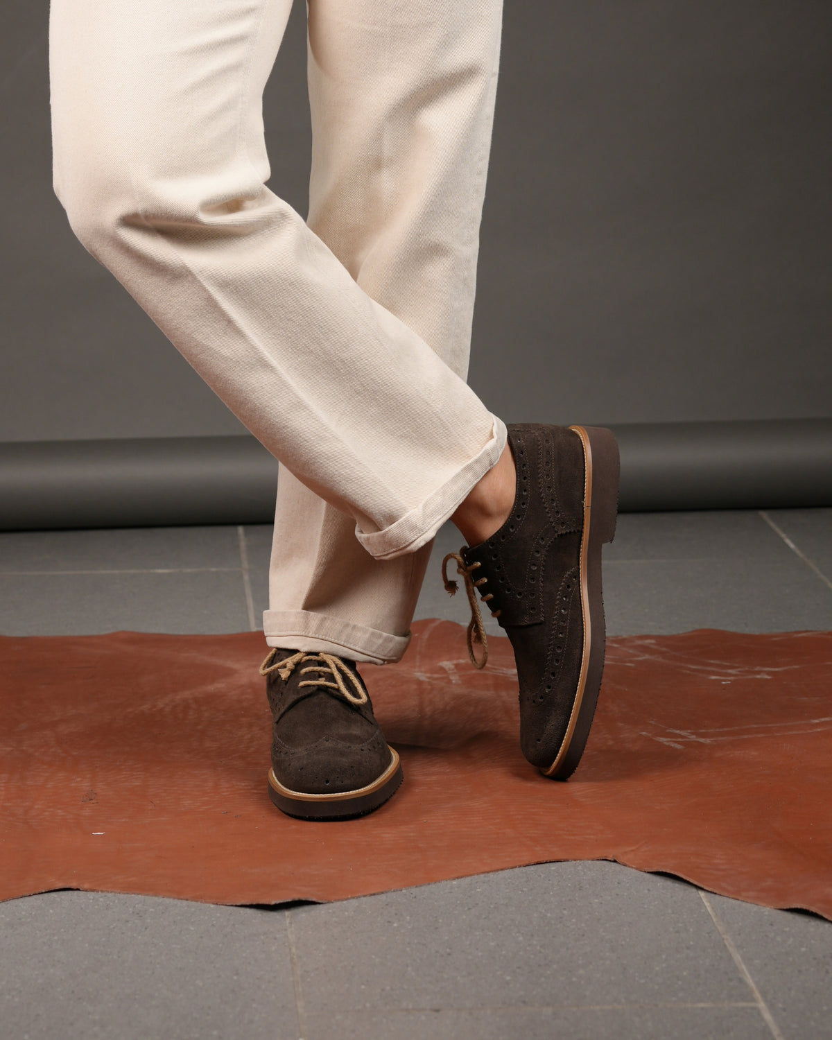 SHALAPI NAPOLI – Oxford brogue Italian Shoes in Suede Brown