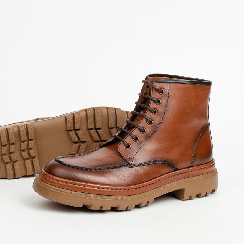 Calce spanish boots for men in Camel