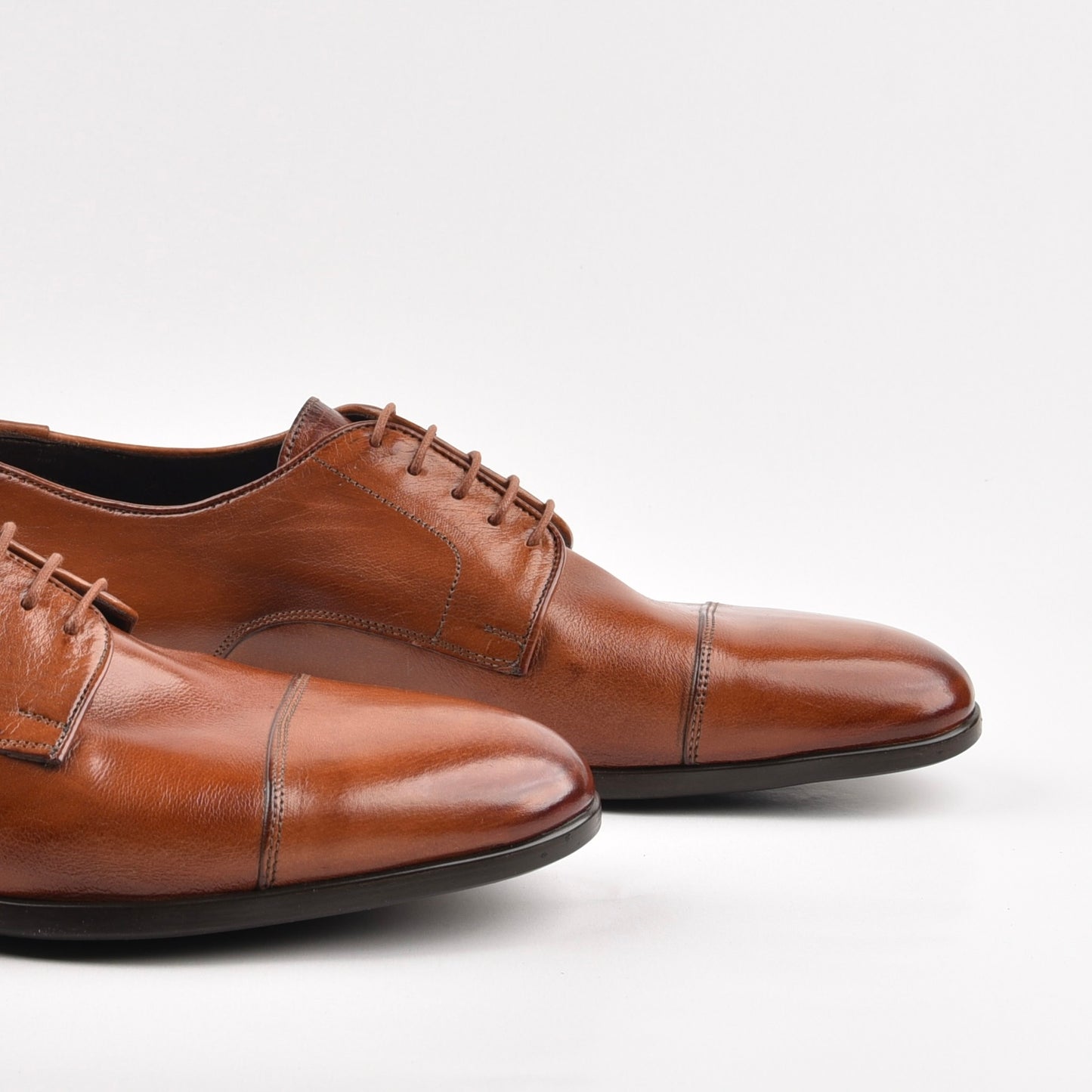 Shalapi Italian Lace up for men in Camel