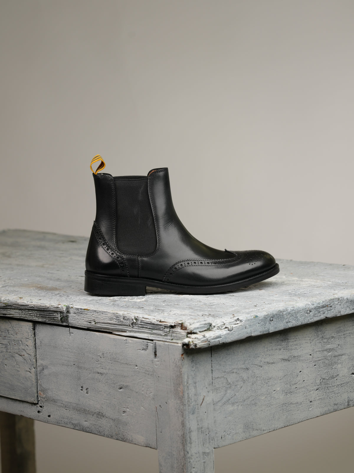 Shalapi oxford boots for men in black