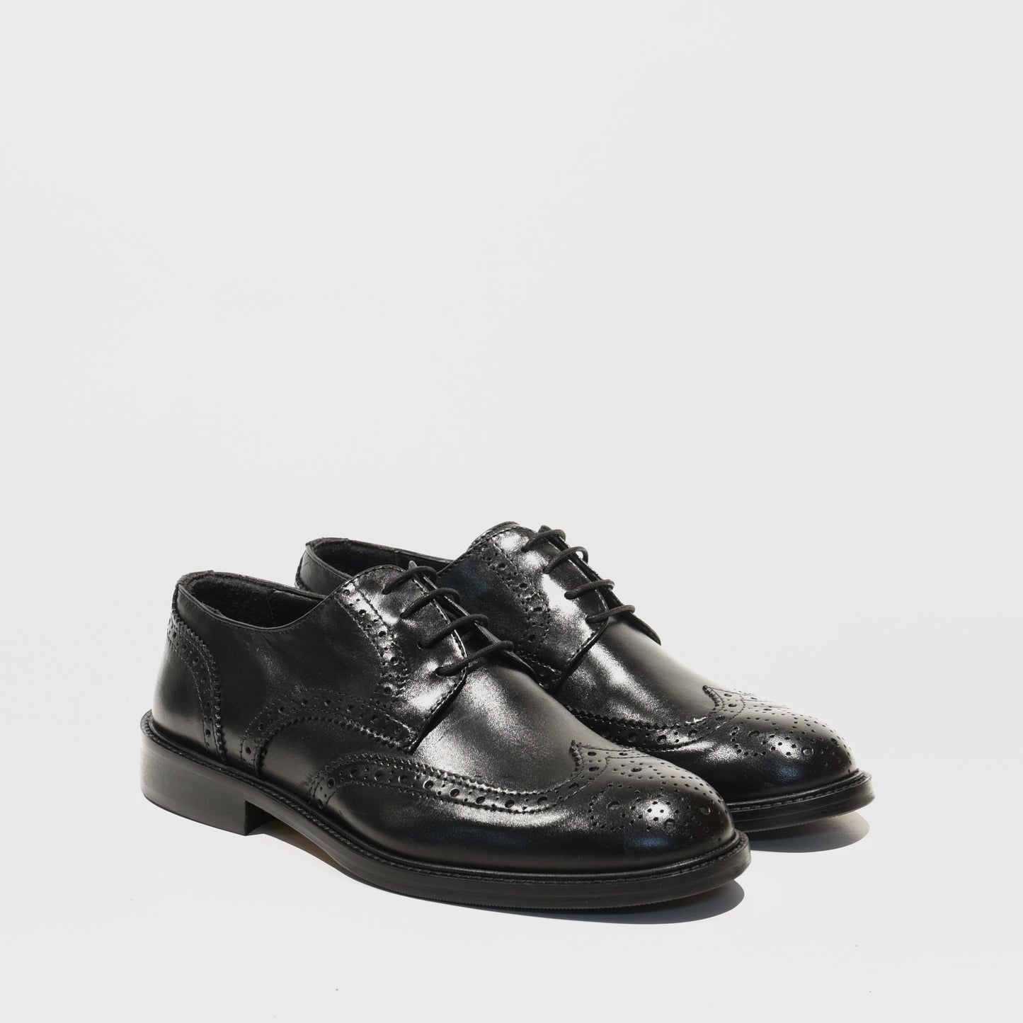 Shalapi Italian classic oxford shoes for men in Black
