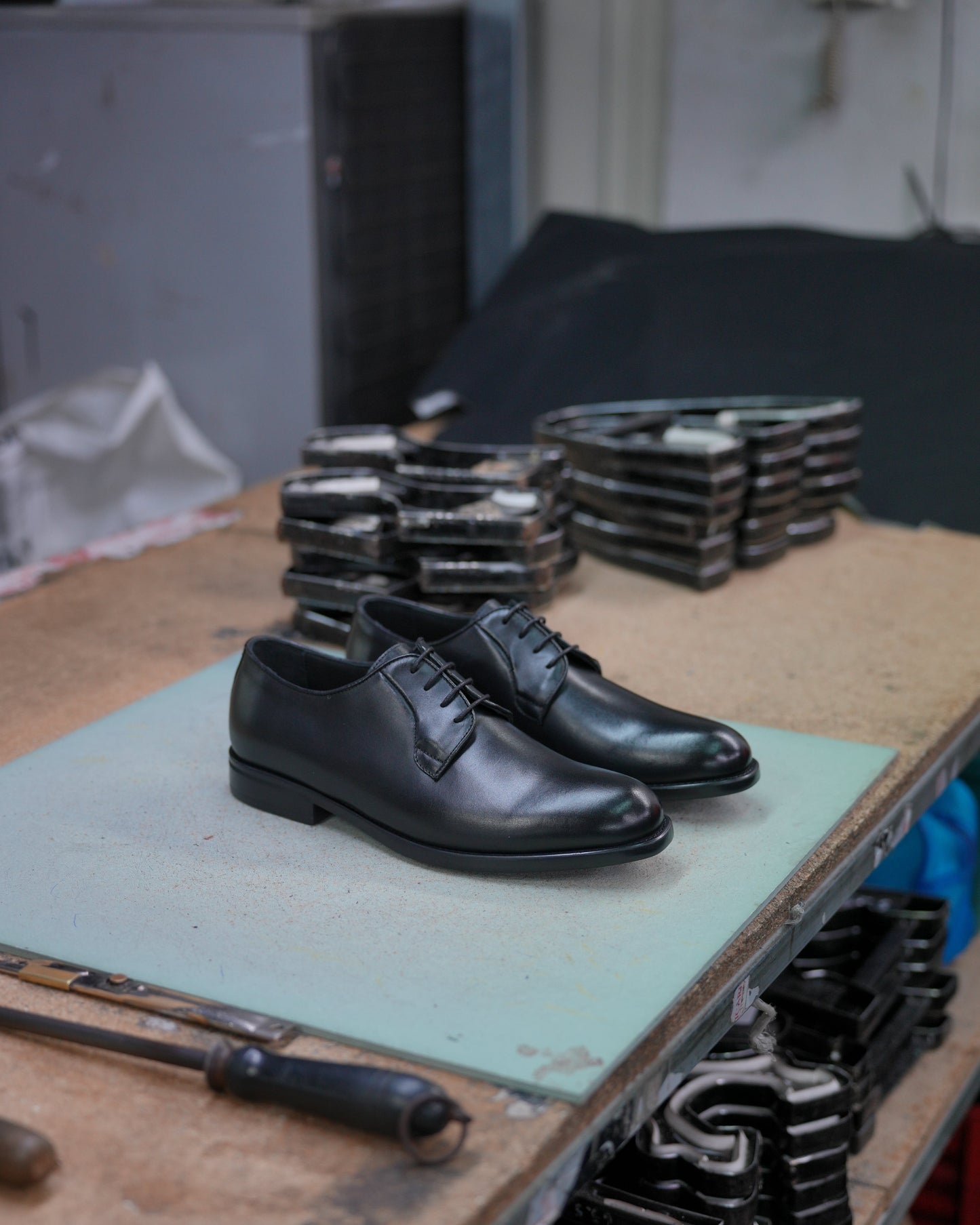 SHALAPI NAPOLI italian derpy shoes for men in black