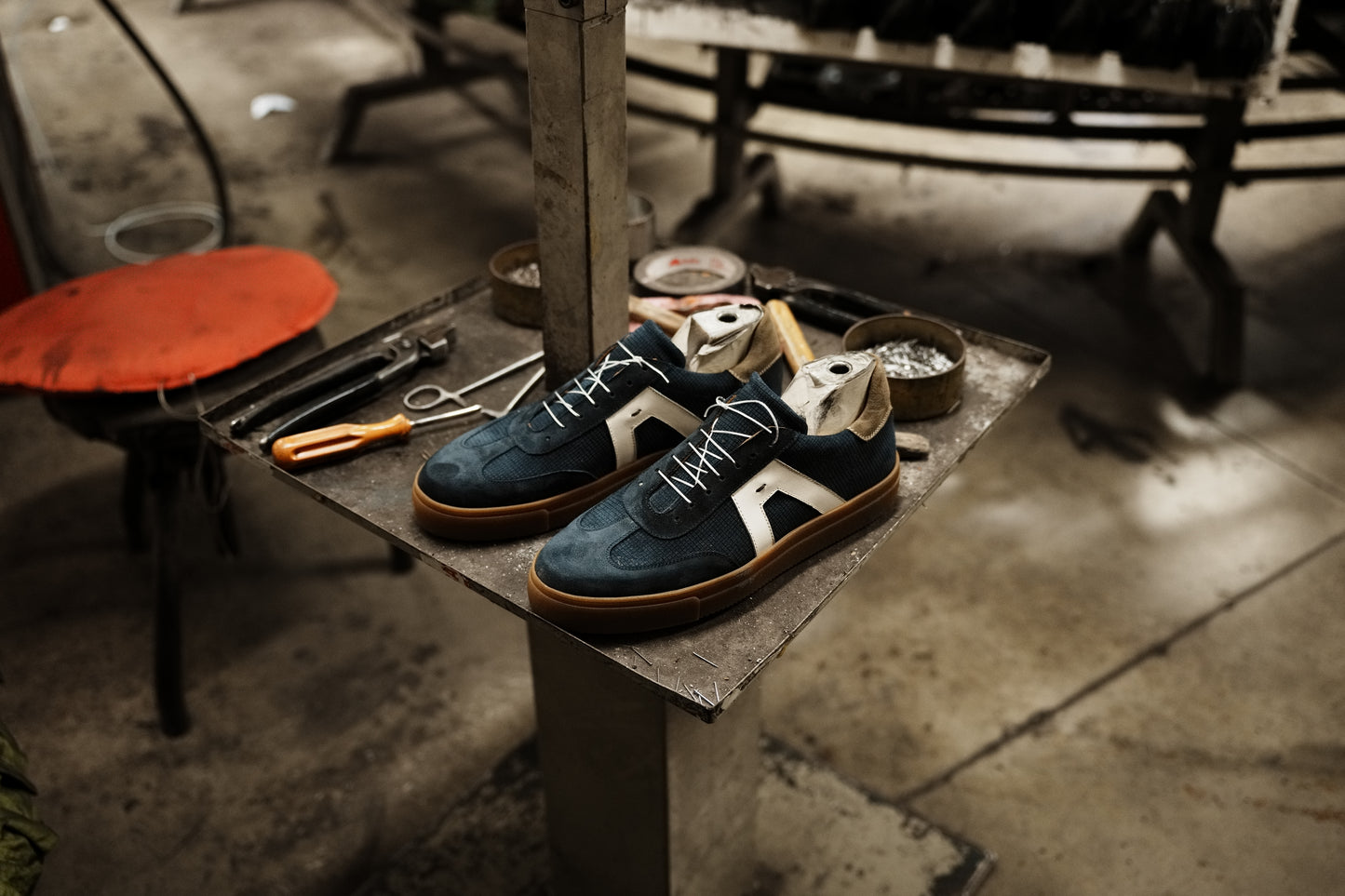 Shalapi Napoli sneaker for men in suede blue