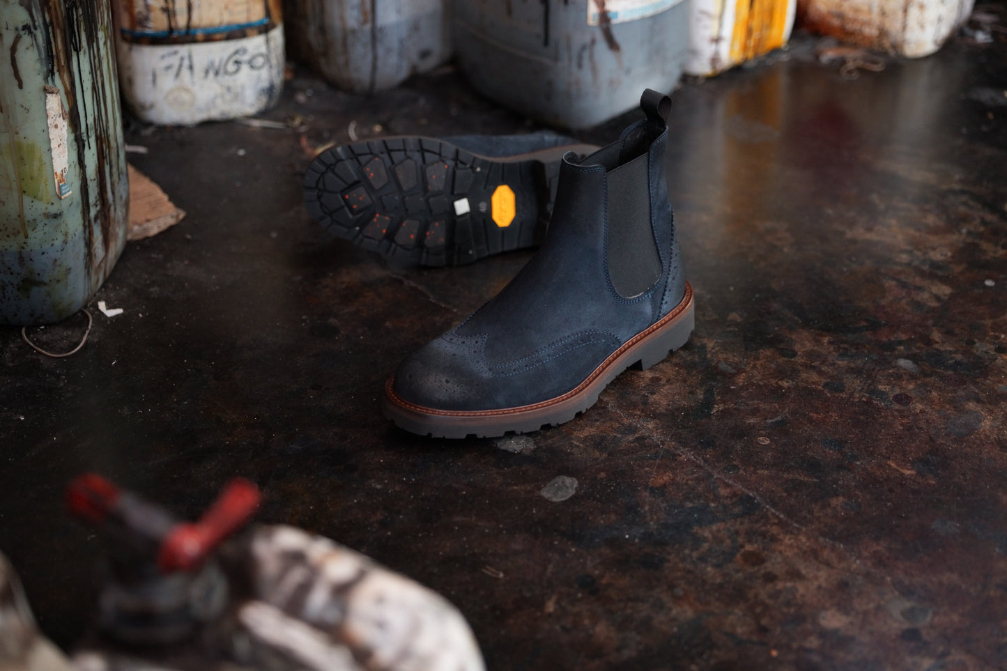 Shalapi Napoli Chelsea boots for men in suede blue