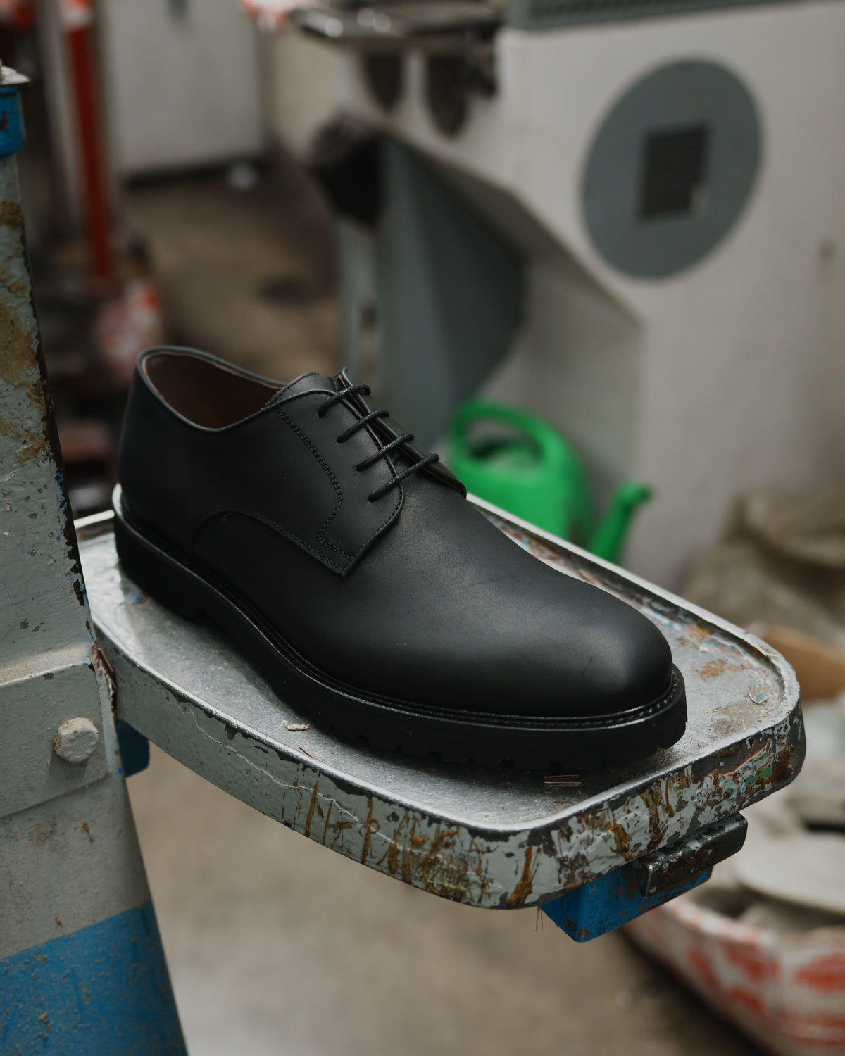 Shalapi Napoli derpy shoes  for men in horse leather in black