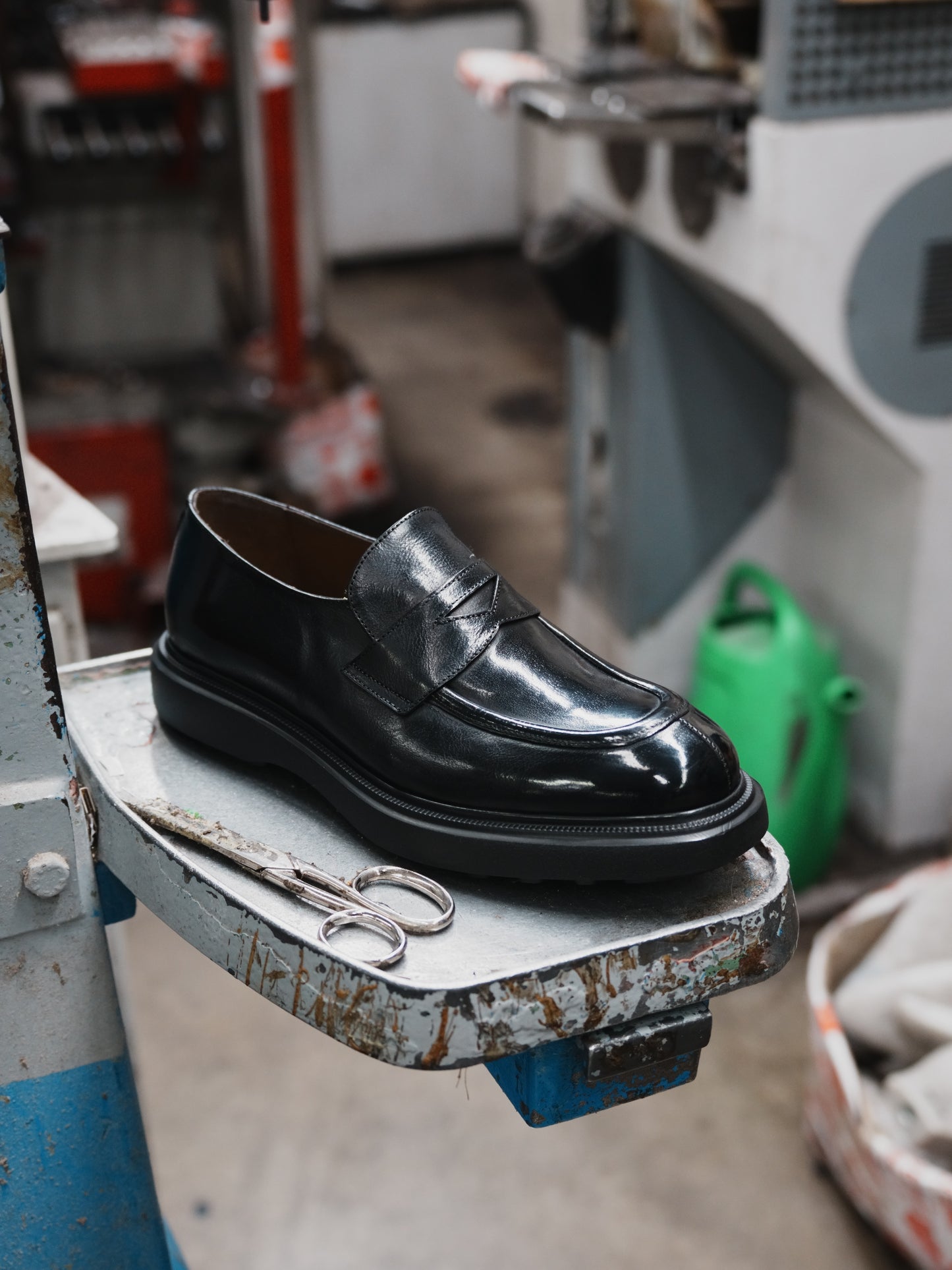 Shalapi Napoli loafers shoes for men in buffalo black