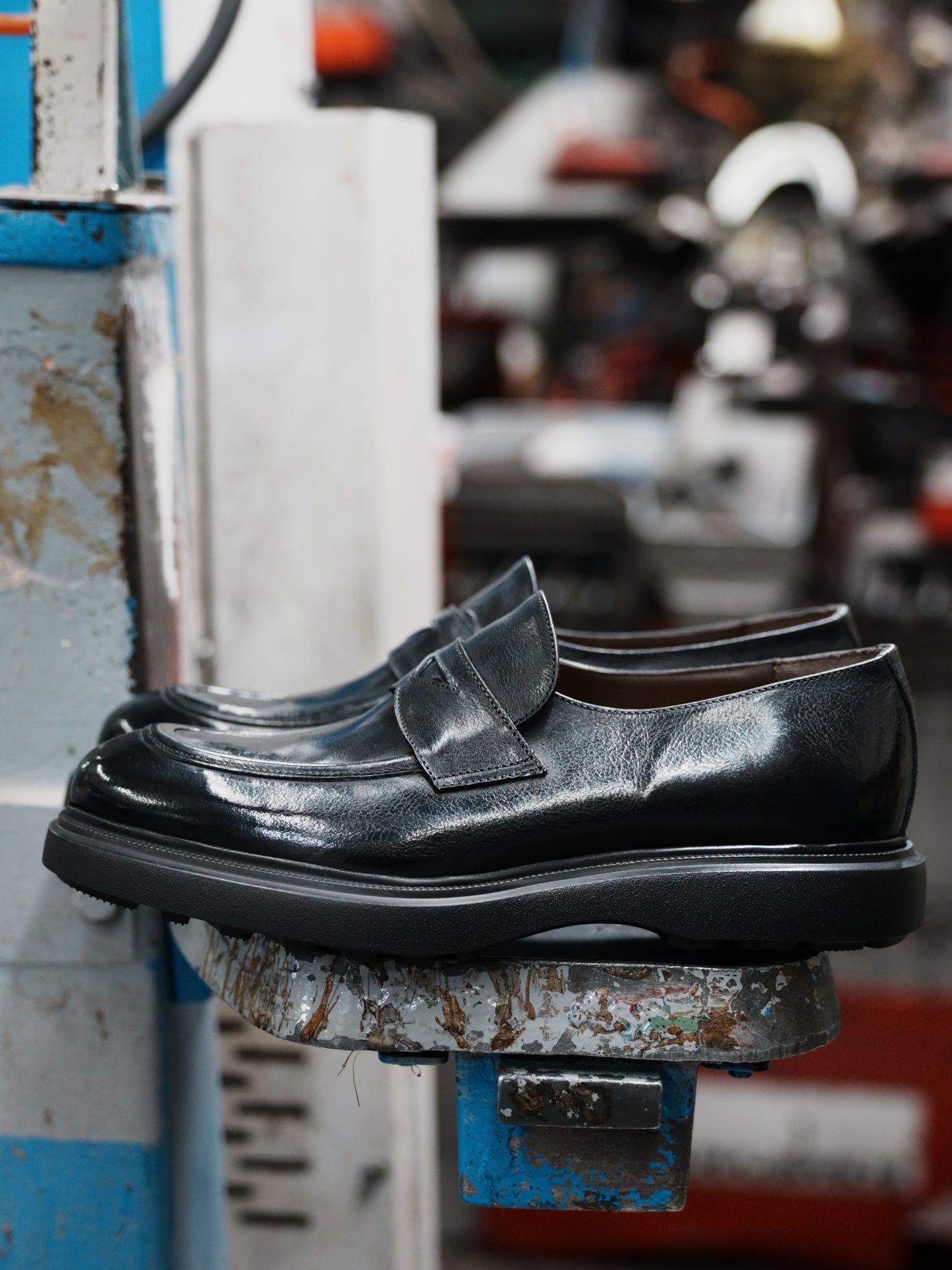 Shalapi Napoli loafers shoes for men in buffalo black