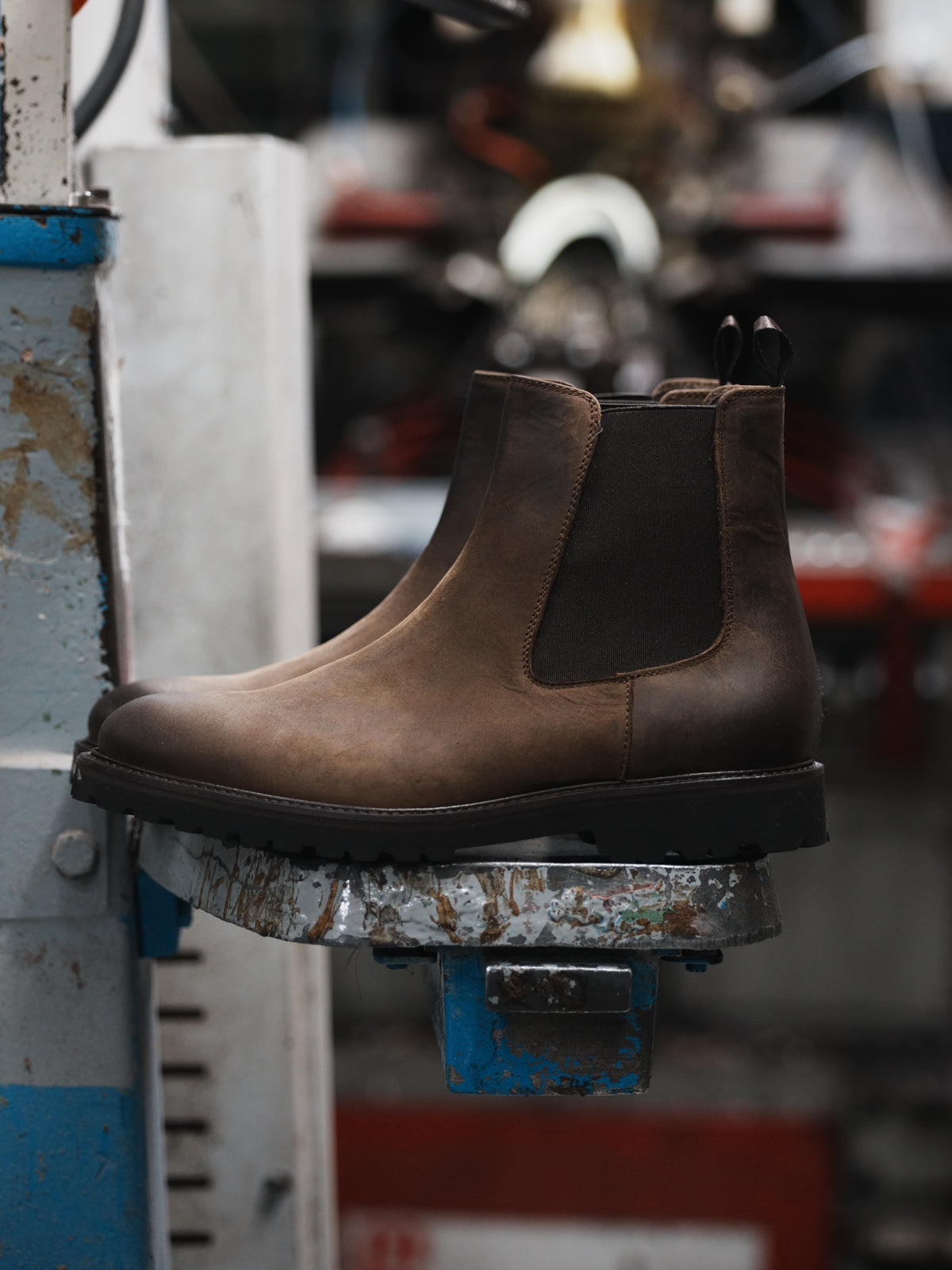 Shalapi Napoli Chelsea boots for men in horse leather in brown