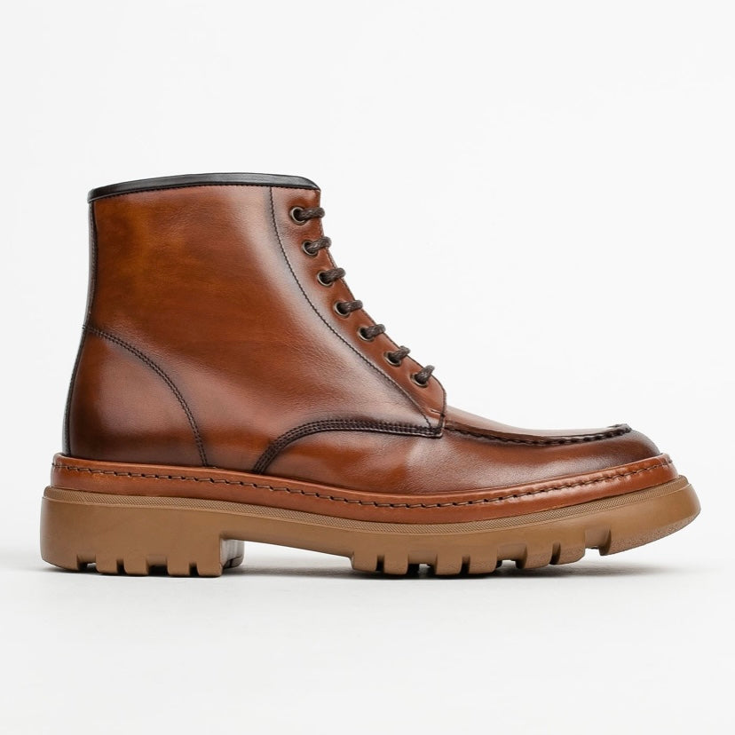 Calce spanish boots for men in Camel