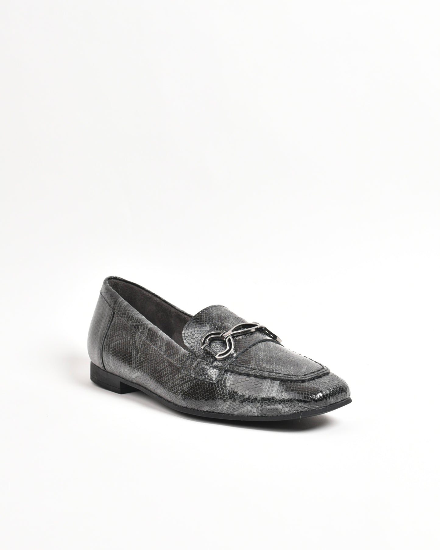 Pitillos loafers for women in black