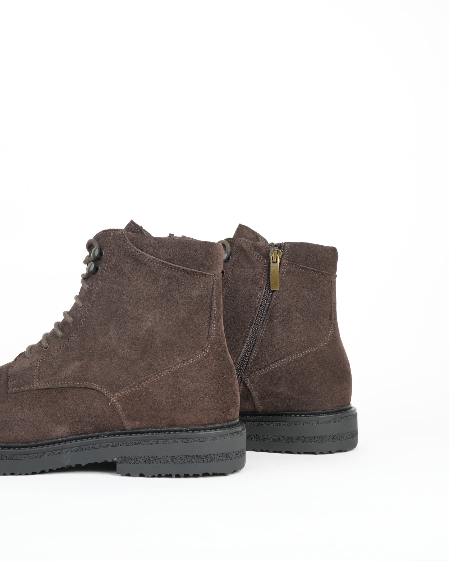 Shalapi boots in suede leather for men in brown