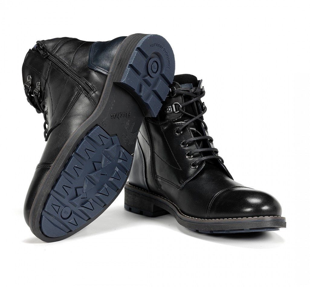 Fluchos Spanish boots for men in black