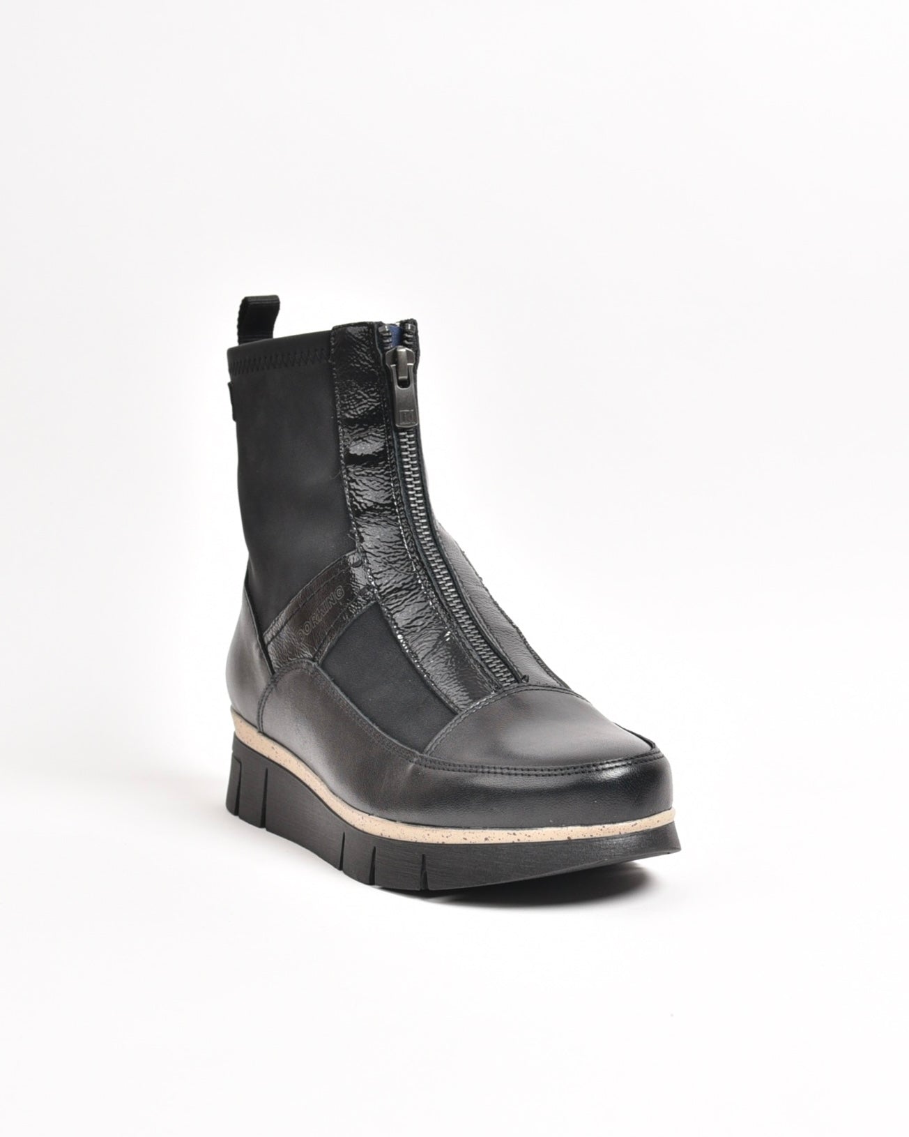 Fluchos boots for women in black