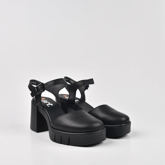 Art Spanish Medium-Heel Sandal for Women in Nappa Black.