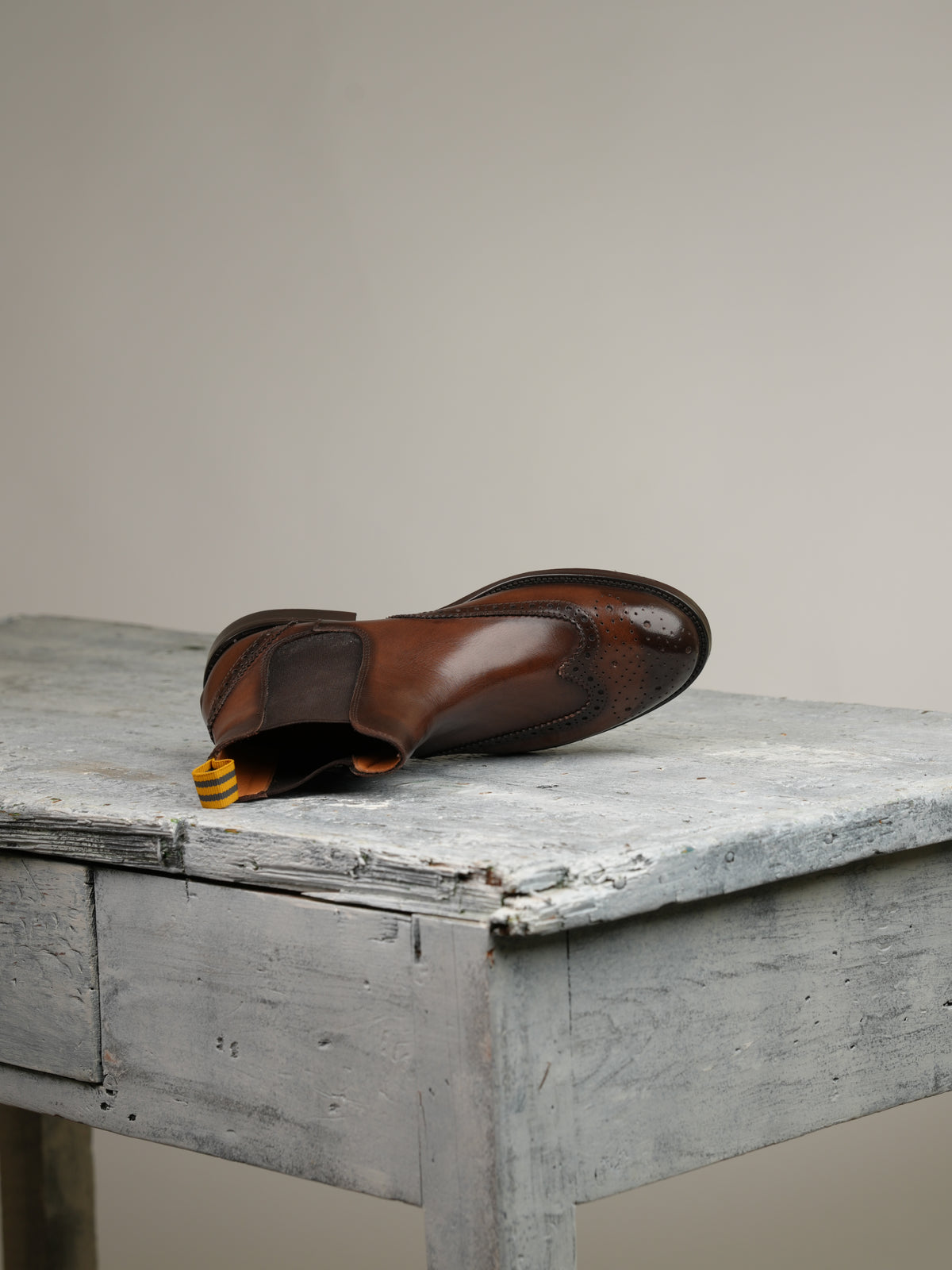 Shalapi oxford boots for men in brown