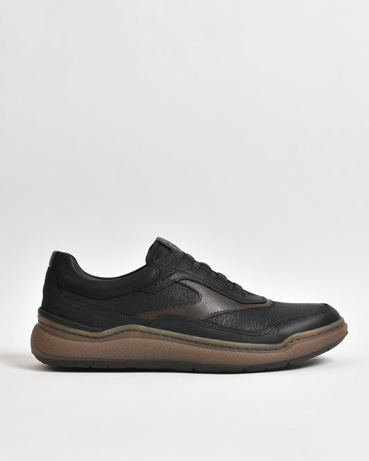 Fluchos sneakers for men in black