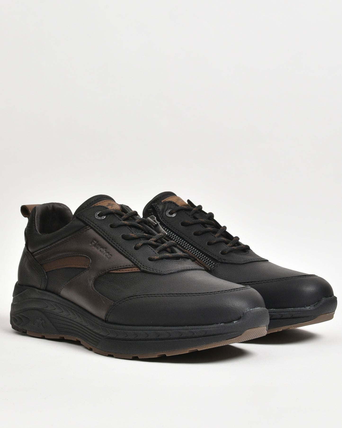 Fluchos sneakers for men in black