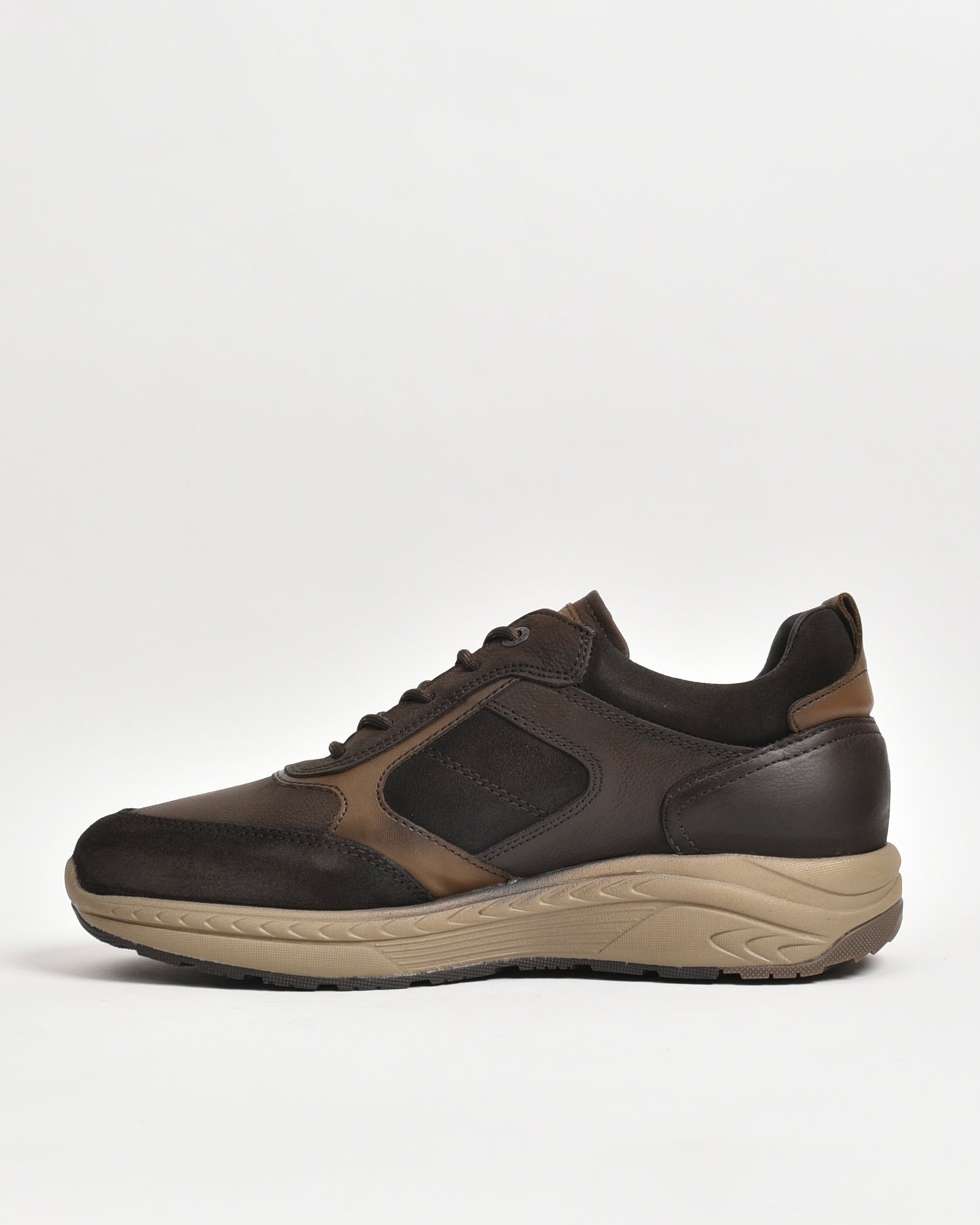 Fluchos sneakers for men in brown