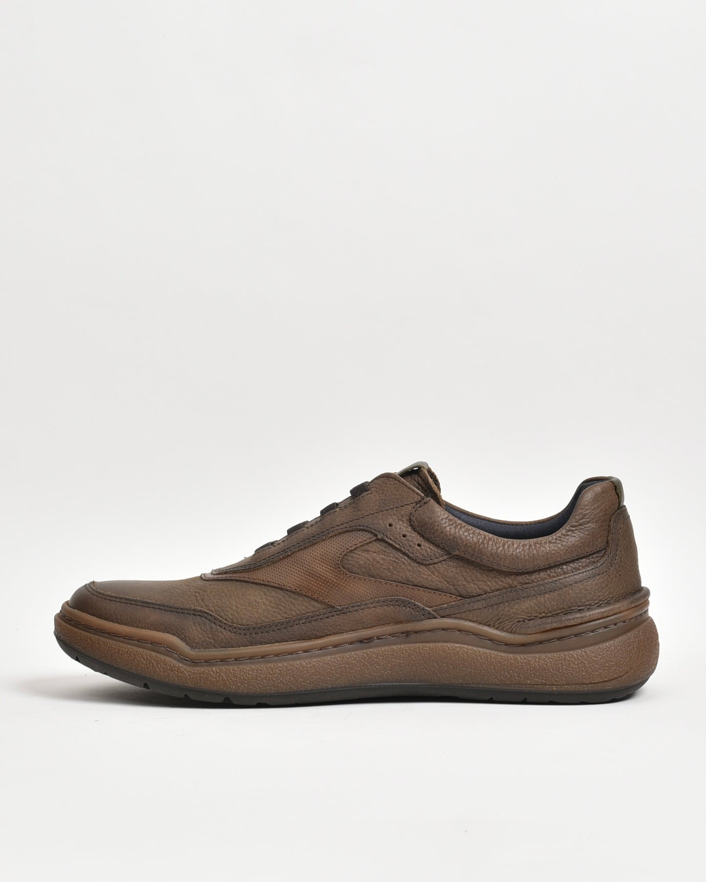 Fluchos sneakers for men in brown