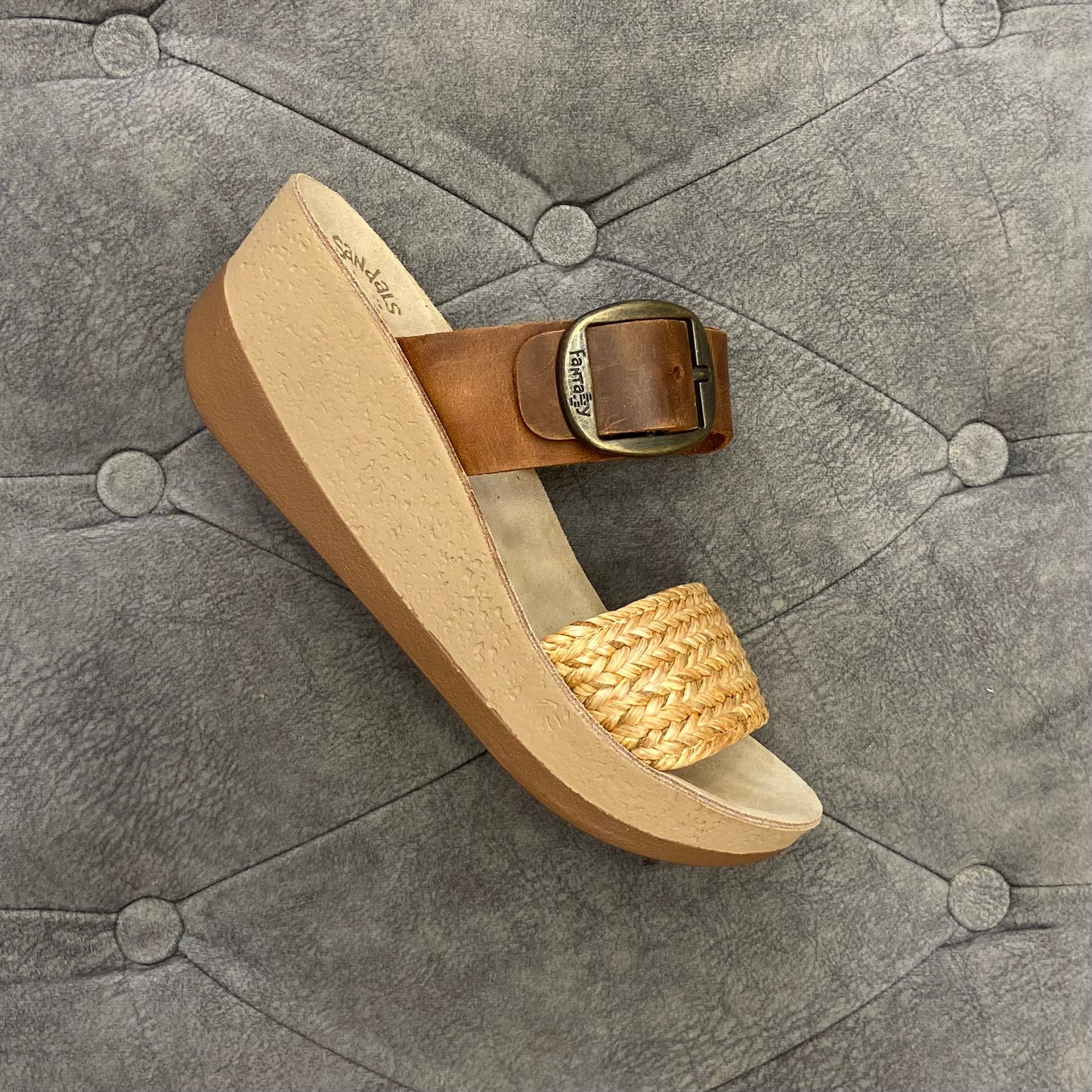 Fantasy sandals 100% Genuine Leather Greek Slipper for Women in Beige