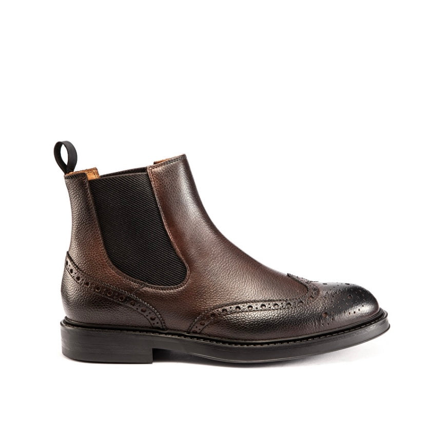 Italian Chelsea Oxford boots for men on brown