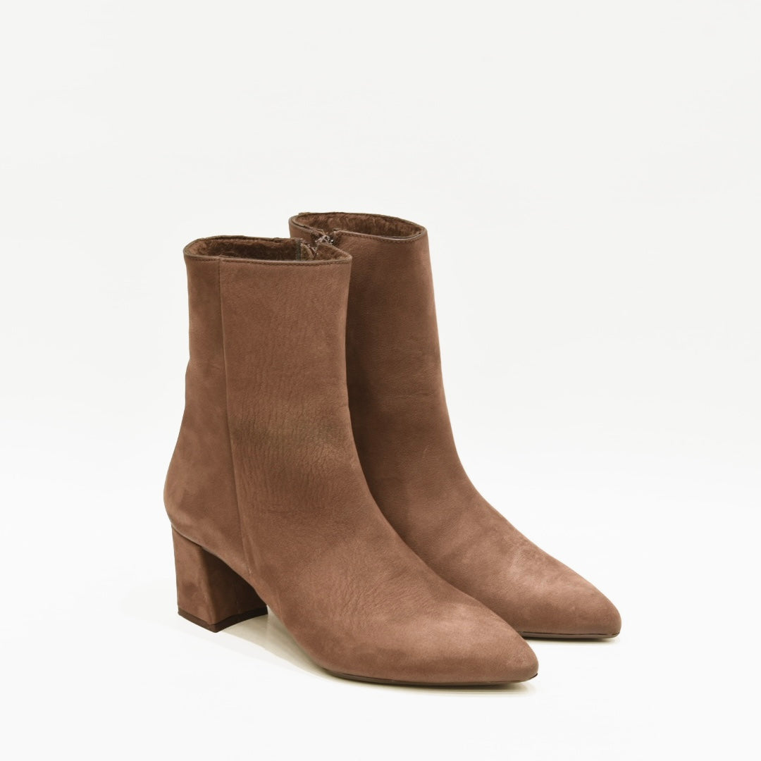 Classic ankle boots for women in nubuck brown